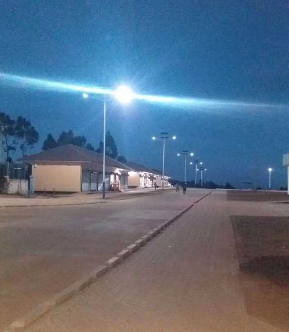 绥阳县非洲科特迪瓦太阳能路灯工程